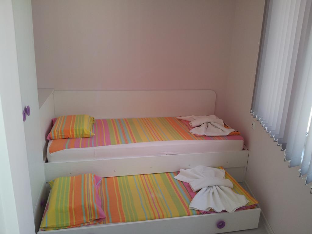 Apartment Zlatina Πομόριε Δωμάτιο φωτογραφία